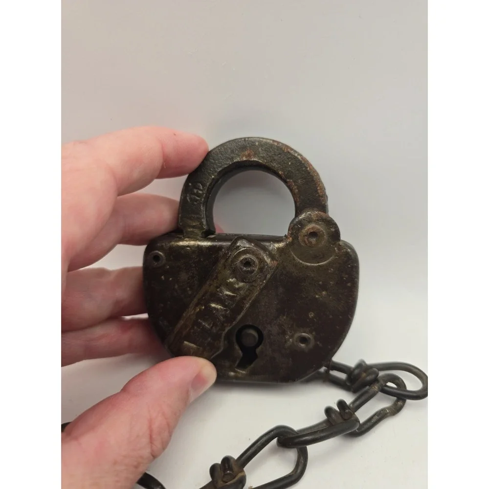 Vintage Adlake Railroad Lock with Chain T&P Pat Mar 20, 1920 No Key Included
